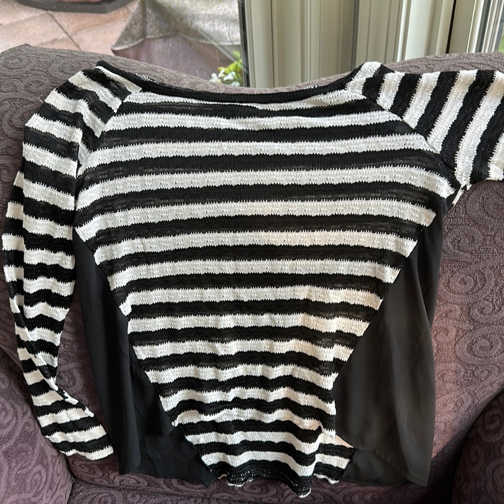 Women’s long sleeve